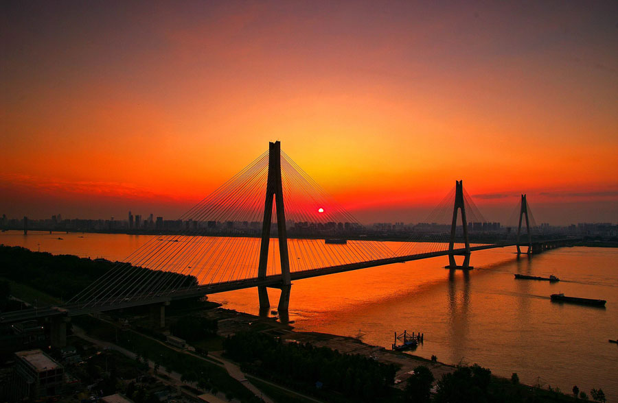 武漢二七長江大橋