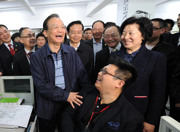 China's economy continues to grow: Wen