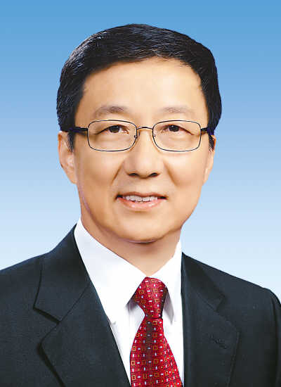 中共十八屆中央領(lǐng)導(dǎo)機構(gòu)成員簡歷