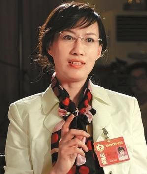 全國政協委員建議老婆做家務 老公須發工資