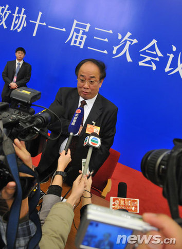 百家媒體云集政協(xié)首場新聞發(fā)布會