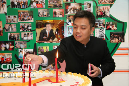 王曉暉：輿論監督和文明上網都是為了讓社會更加美好
