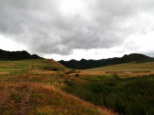 扎魯特山地草原風光