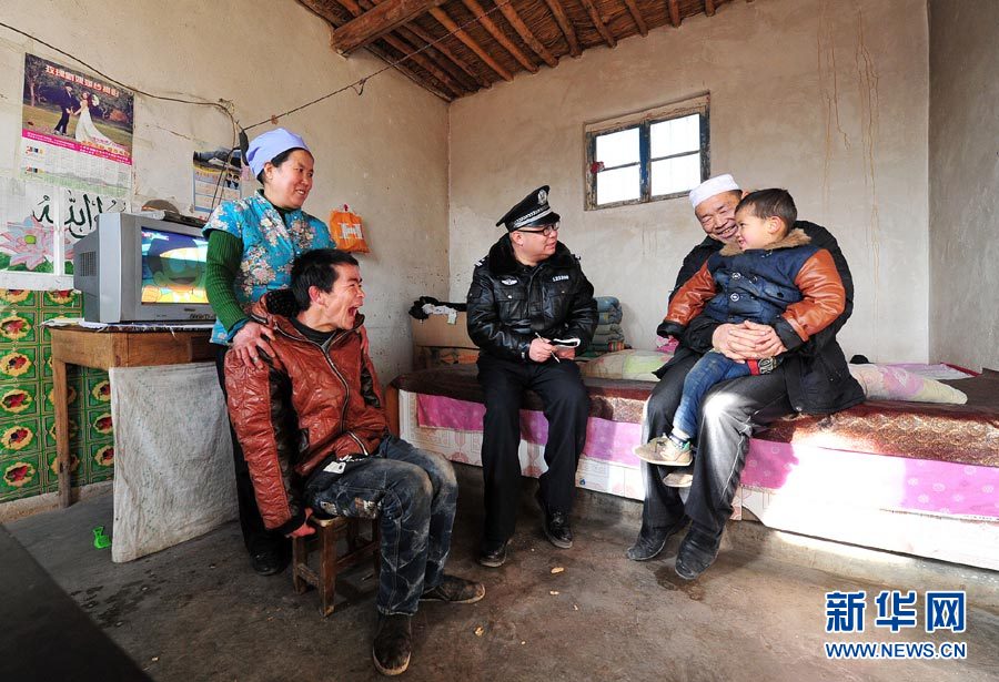 新春走基層：春運衛(wèi)士，36公里的獨自守護