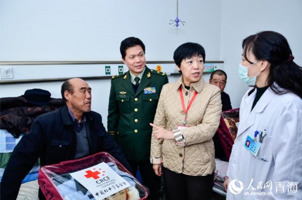 “新春走基層―青海光明行”已為37名貧困白內障患者送去光明