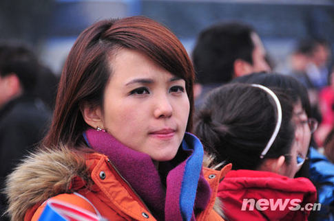 2010兩會(huì)：女記者身影