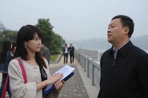 探訪湘江最美村莊活動圖集：煙雨中的浮橋