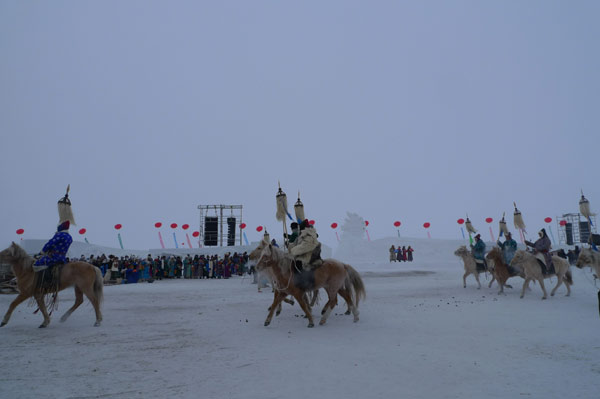 2012內蒙古冬季那達慕文化節激情上演