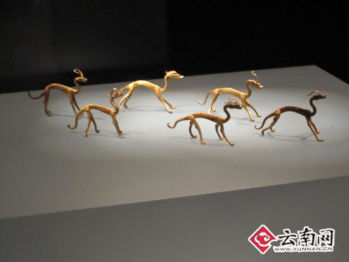 百名記者參觀何家村唐代窯藏 展品引游人驚嘆