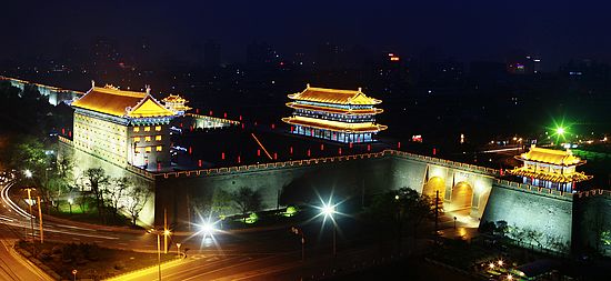 中國(guó)現(xiàn)存最完整的古城墻