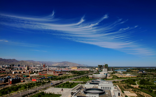石嘴山：經(jīng)濟轉(zhuǎn)型促使城市華麗轉(zhuǎn)身