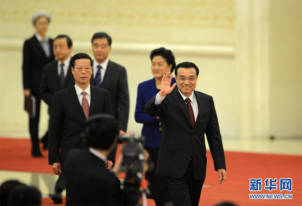 李克強(qiáng)：用法治精神建設(shè)現(xiàn)代經(jīng)濟(jì)、現(xiàn)代社會、現(xiàn)代政府