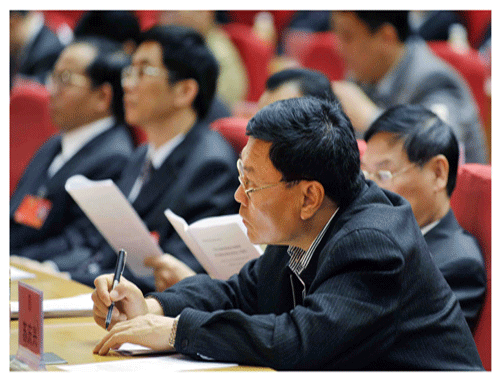 海南省政協五屆三次會議開幕