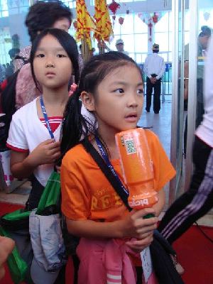 特寫(xiě):最小年齡臺(tái)灣媽祖信徒黃芠軒