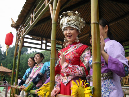 恩施生態文化旅游節圓滿舉行(組圖)