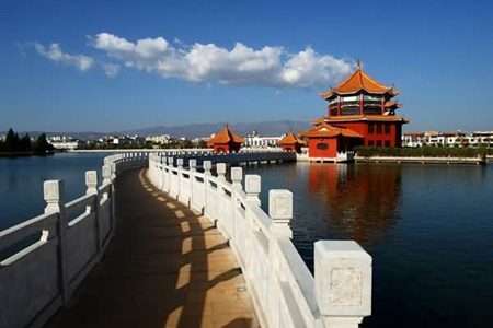 云南蒙自將申報(bào)“中國(guó)過(guò)橋米線之鄉(xiāng)”