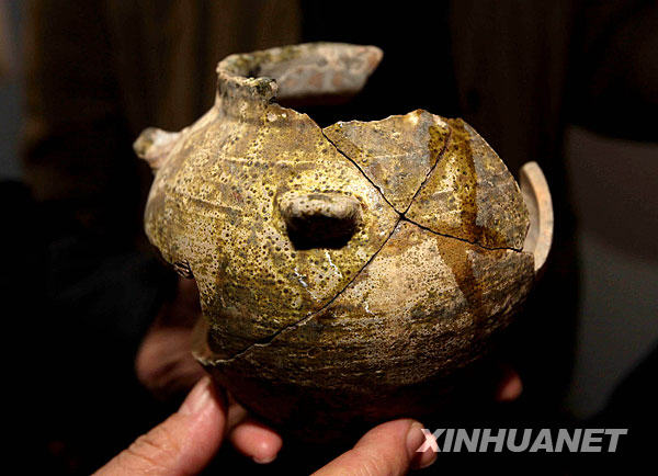 考古專家團在安陽考察“曹操墓”