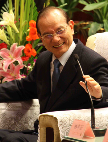 國民黨副主席林豐正：兩岸中國人拋棄過去恩怨 實現和平發展