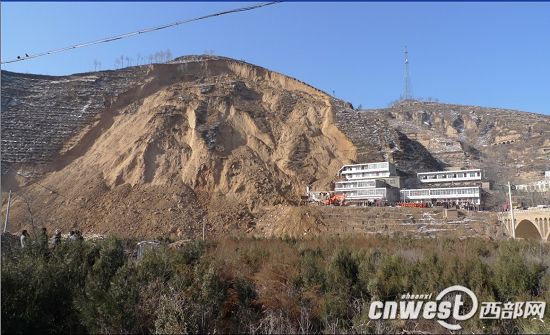 榆林子洲山體滑坡44人被埋8人死亡
