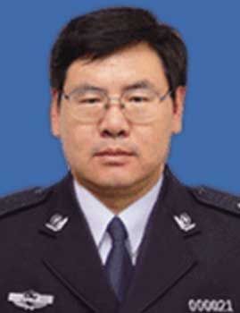 原公安部經偵局副局長相懷珠涉賄受審