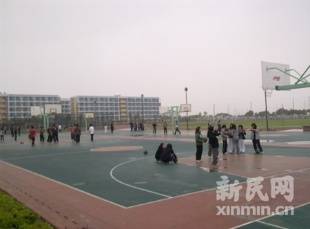 上海工會學院女生殞命校園 浮尸現河道