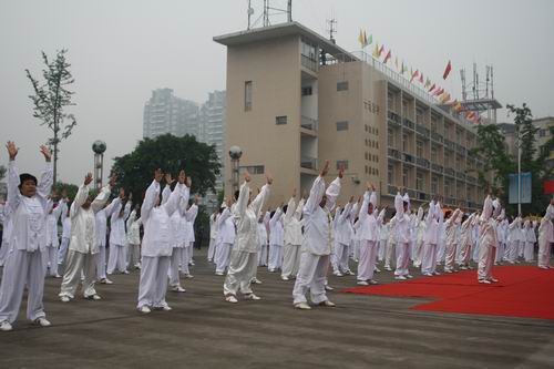 2010年達州市全民健身節正式啟動(組圖)