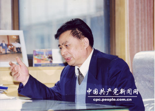 [時代先鋒]姜瑞峰：黑臉下跳動著一顆紅心