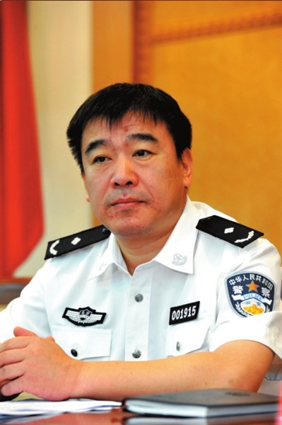 北京警方首批新聞發言人亮相 3人均為直屬總隊副總隊長(圖)