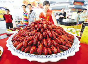 南京市疾控中心否定“洗蝦粉致肌肉溶解”說法