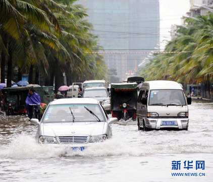 ?？冢撼掷m降雨造成嚴重內澇(圖)
