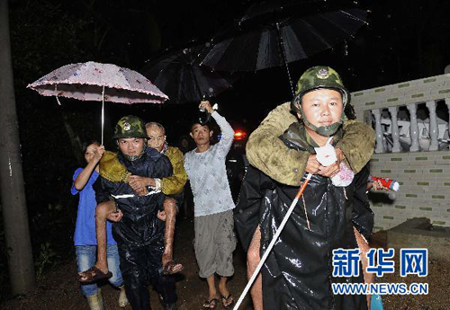 海南大范圍強降水持續 緊急轉移群眾10萬余人