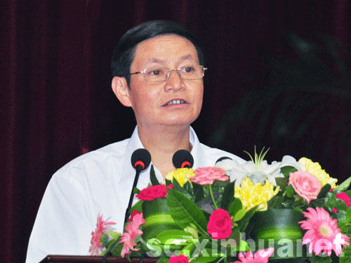 用愛和信念創(chuàng)造兩重奇跡——記營山縣城南鎮(zhèn)黨委書記文建明