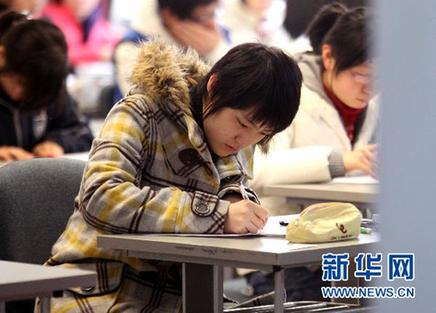 高校聯(lián)考三問:選擇權(quán)多了是好事嗎