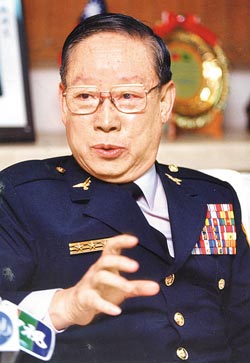 臺前