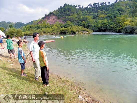 9歲小學(xué)生成功營(yíng)救2男孩 體力不支不幸溺亡(圖)