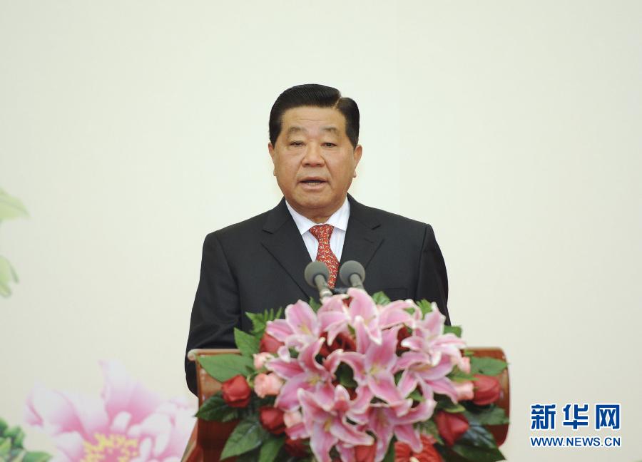 全國(guó)政協(xié)舉行新年茶話(huà)會(huì)