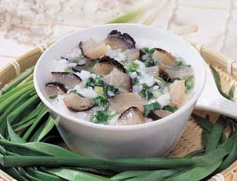 養(yǎng)生：大蒜抗癌蘋(píng)果改善心血管 8大長(zhǎng)壽食物（圖）