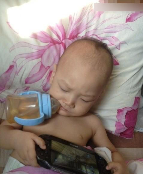 太囧 老爸帶孩子太坑人了