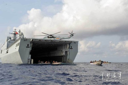 南海艦隊立體奪島：陸戰(zhàn)隊機降成功