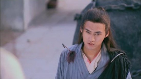 劉詩詩被囚孫儷當尼姑 盤點落魄中的美女妖男