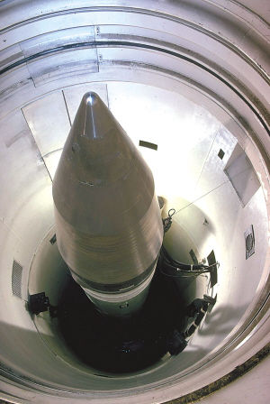 美軍欲建末日地鐵核彈網 機器人運載核彈發射
