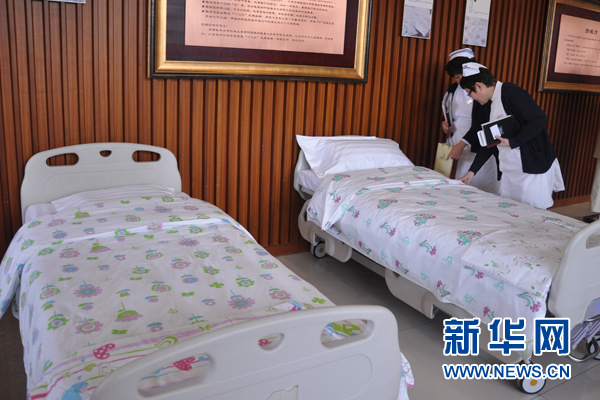 [第一回應]白大褂變粉藍綠，京醫(yī)管局詳解醫(yī)患新裝