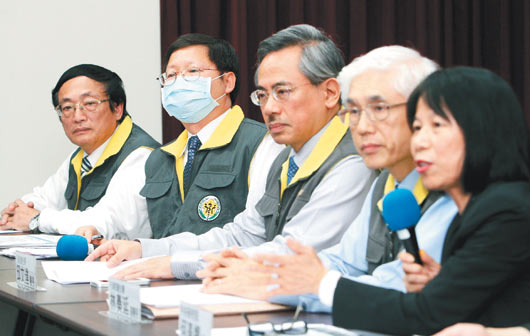 臺(tái)灣出現(xiàn)首個(gè)H7N9病例 各部門緊急應(yīng)對(duì)防擴(kuò)散