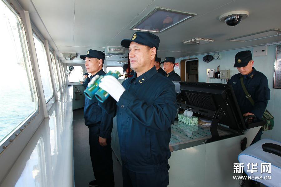 氣勢逼人！中國海軍艦艇編隊在日本海練編隊運動