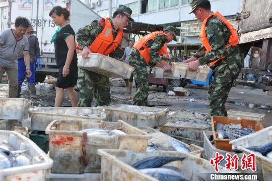 浙邊防成立150多個(gè)抗臺(tái)分隊(duì) 轉(zhuǎn)移民眾8000余人