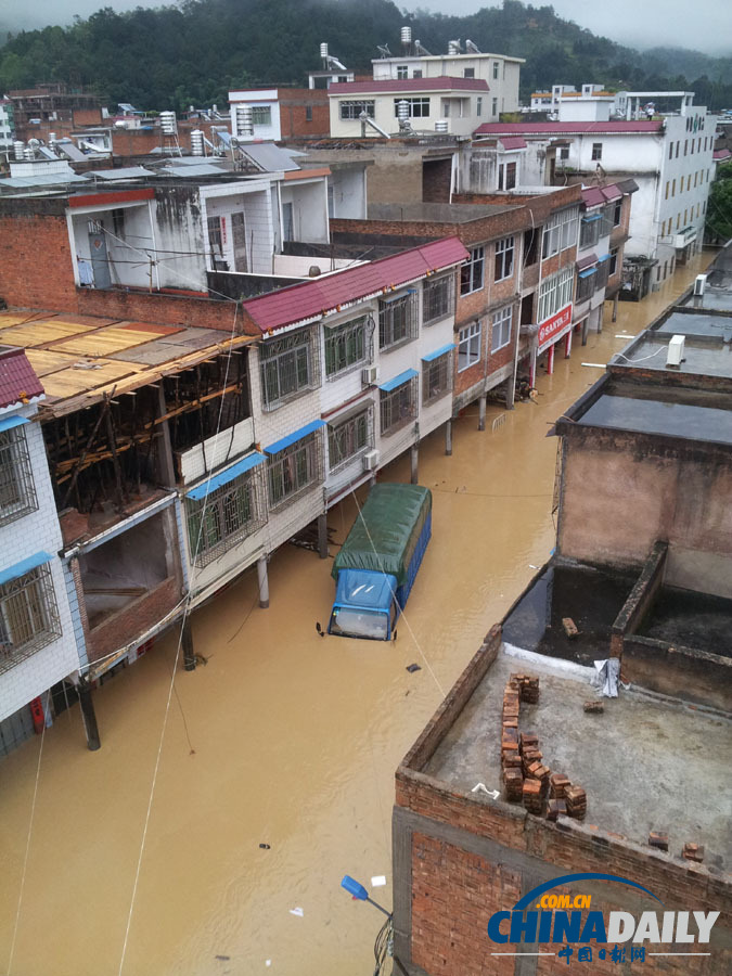高清：強(qiáng)降雨致廣東梅州部分地區(qū)受災(zāi)