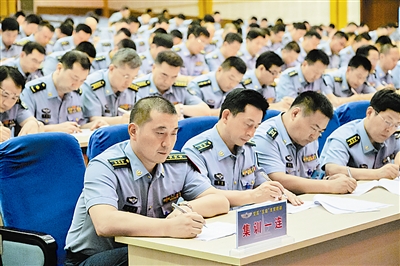 一步一動，為了強軍目標落地生根