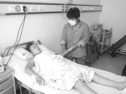 要求復合遭拒絕 失戀男拿刀刺向女友心臟(圖)