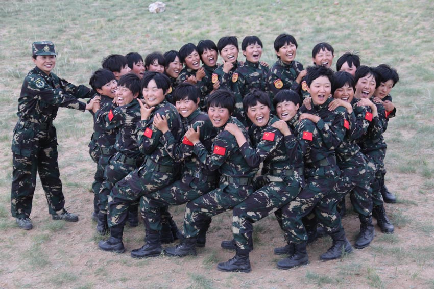 高清：我陸軍首支女子特戰連訓練剪影