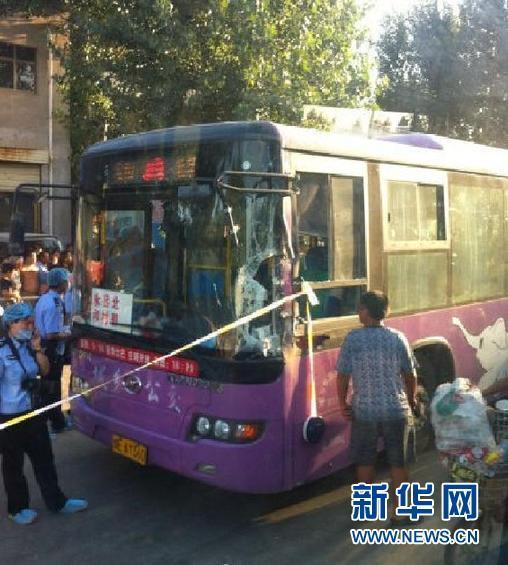 河南安陽公交車持刀傷人案遇難人數升至3人